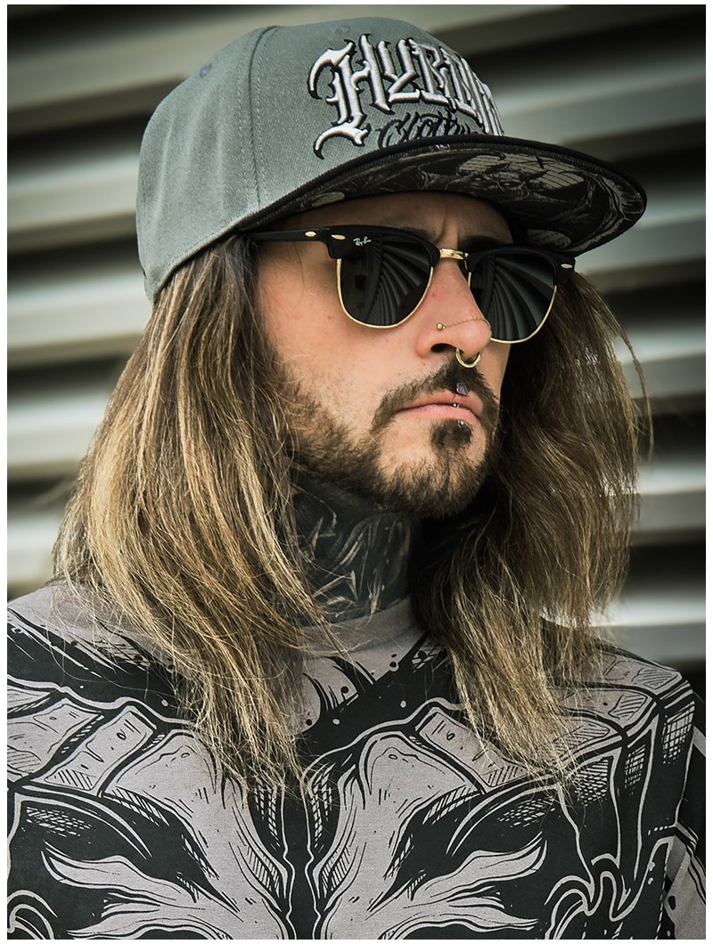 Casquette visière plate look metal | Boutique Hyraw