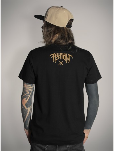 Black t-shirt rock metal outfit | HYRAW Clothing