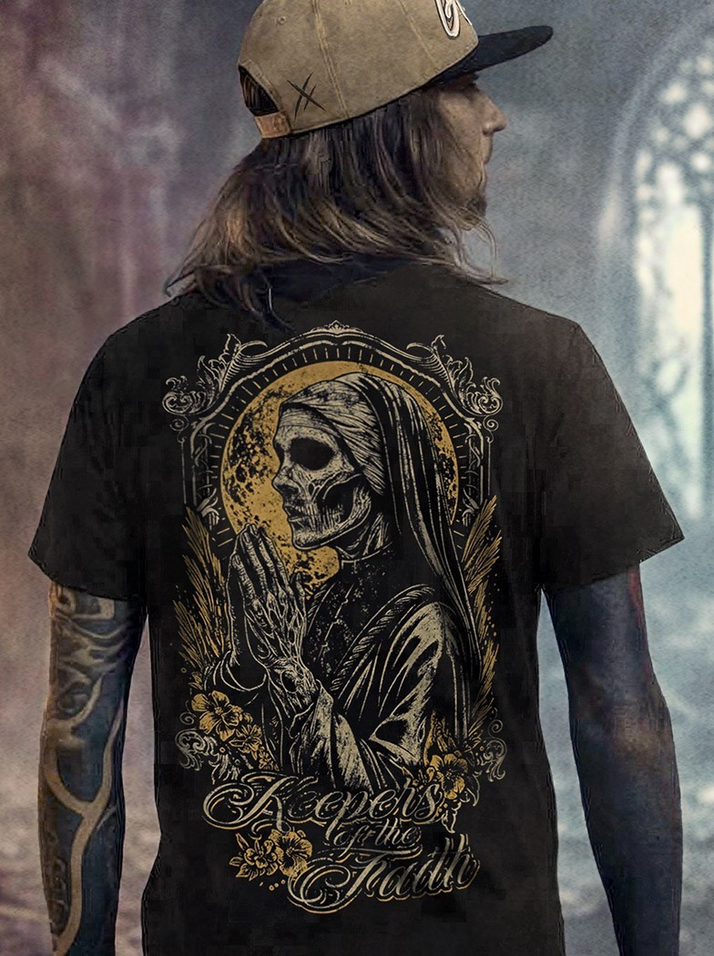 Black gothic metal look t-shirt | HYRAW Clothing