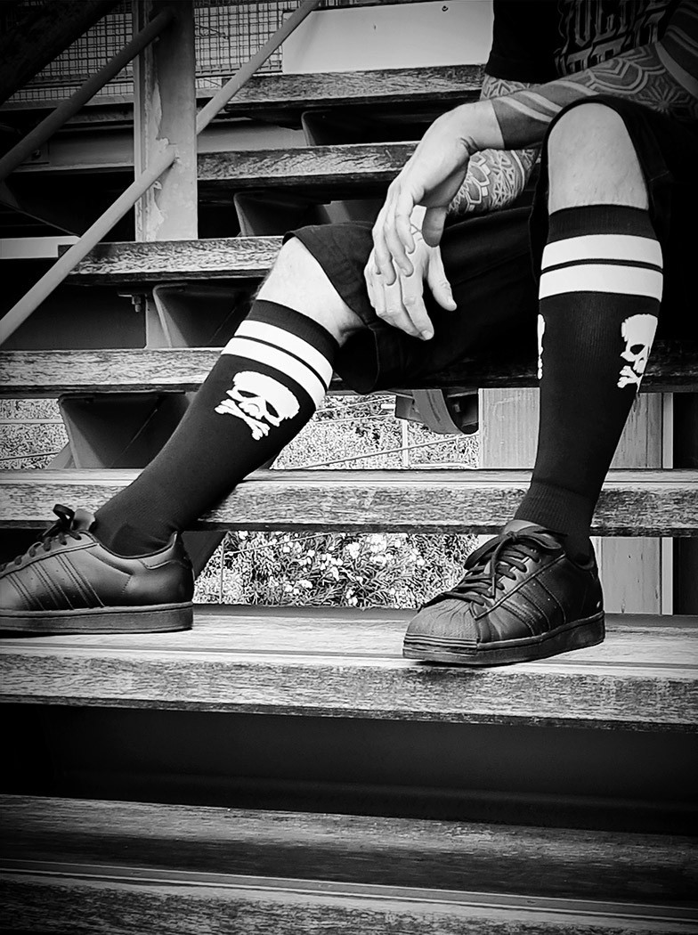 Chaussettes hautes style rock metal | Boutique Hyraw
