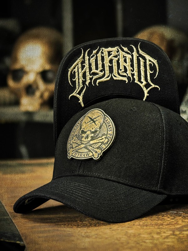 Casquette blason métal visière courbe | Boutique Hyraw